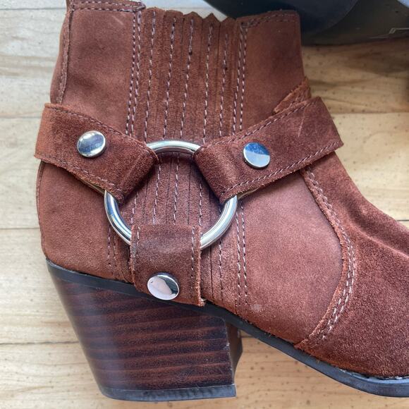 Marc Fisher LTD Women’s Halie Booties 6M Brown MSRP $198 Worn Once EUC - Picture 8 of 14